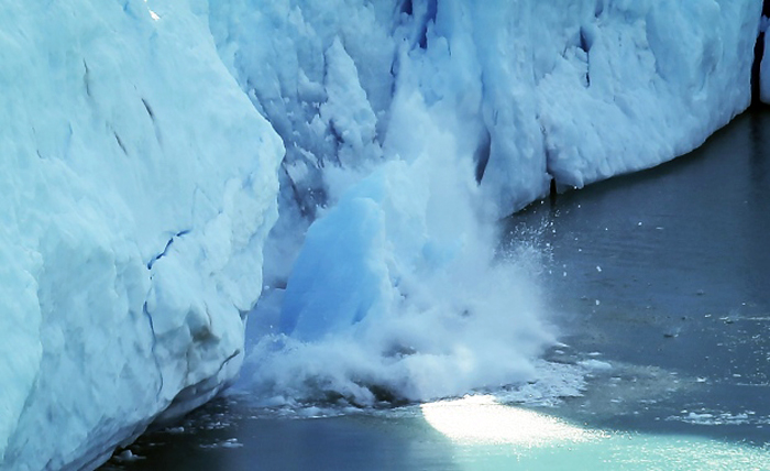patagonia-perito-moreno-glacier-melt-3