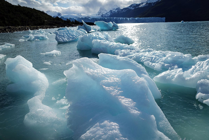 patagonias-glaciers-are-melting-rapidly-perito-moreno-5